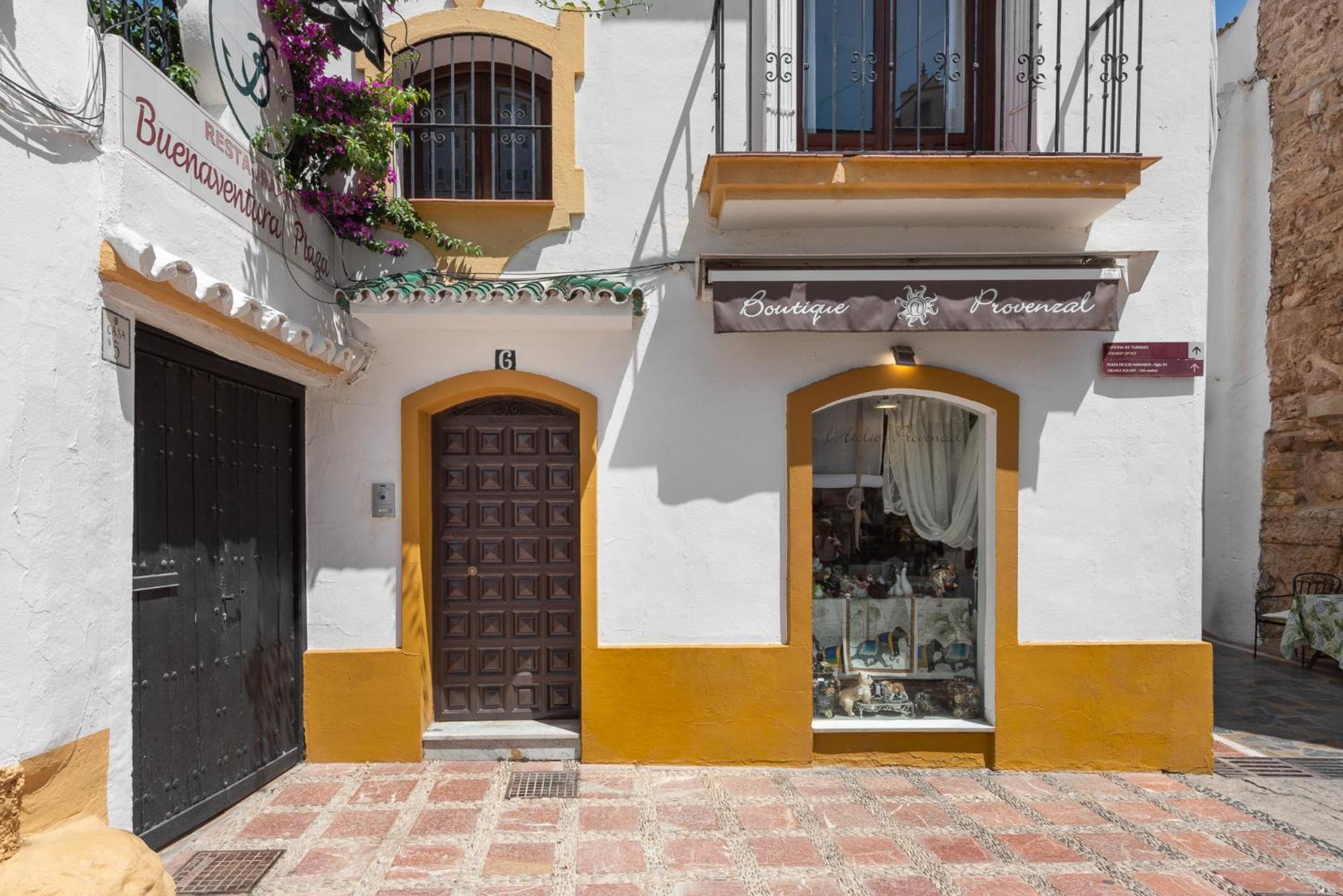 Encantadora Casa En El Casco Antiguo De Марбеля Екстериор снимка